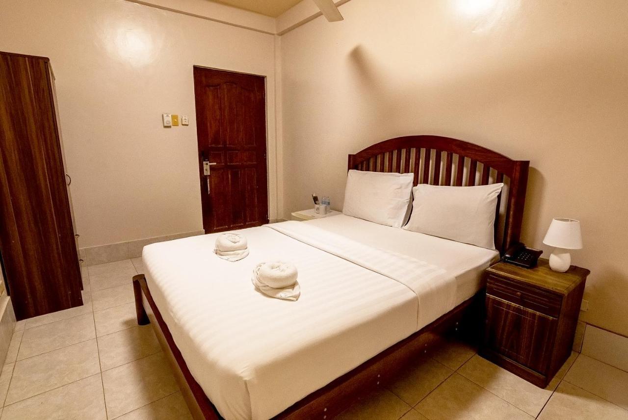סבו Kiwi Hotel מראה חיצוני תמונה