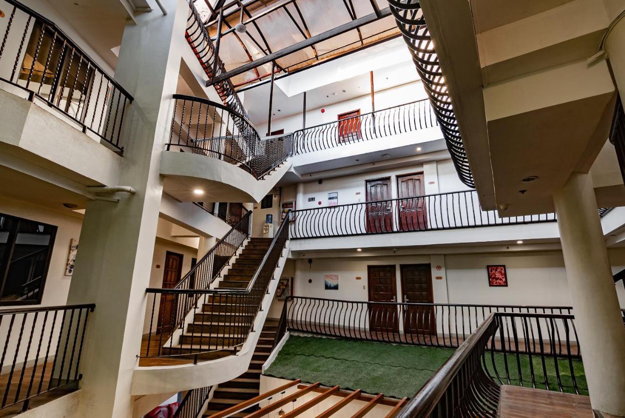 סבו Kiwi Hotel מראה חיצוני תמונה