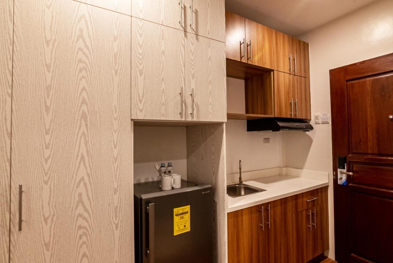 סבו Kiwi Hotel מראה חיצוני תמונה